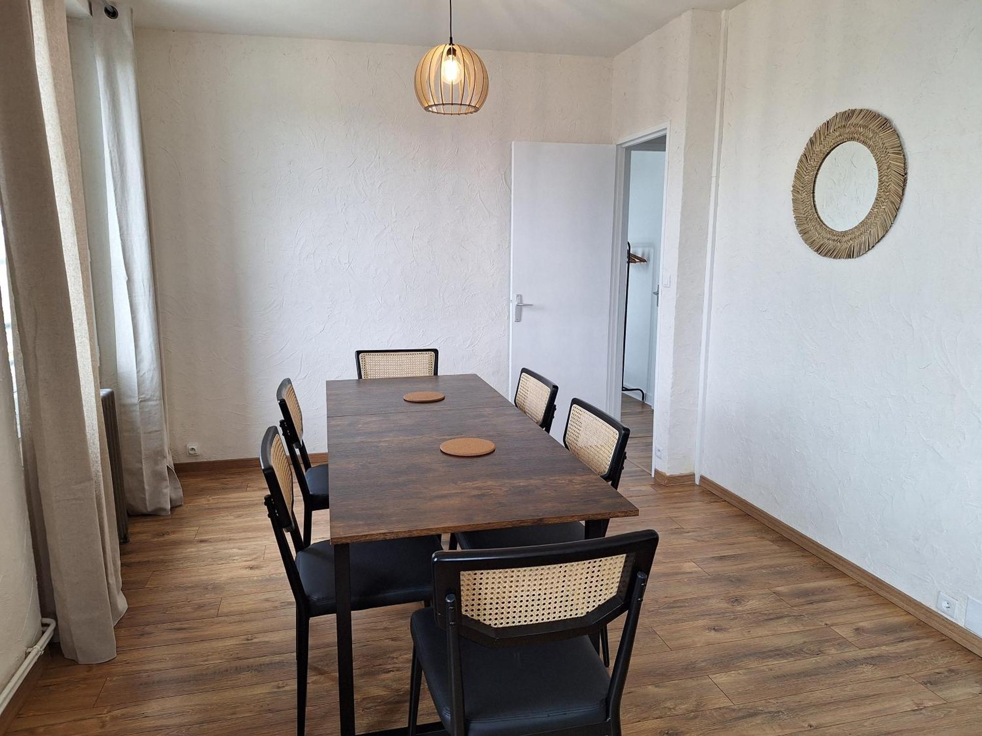 2 Appartements 6 Personnes Orleans Centre - Proche Gare Sncf Esterno foto