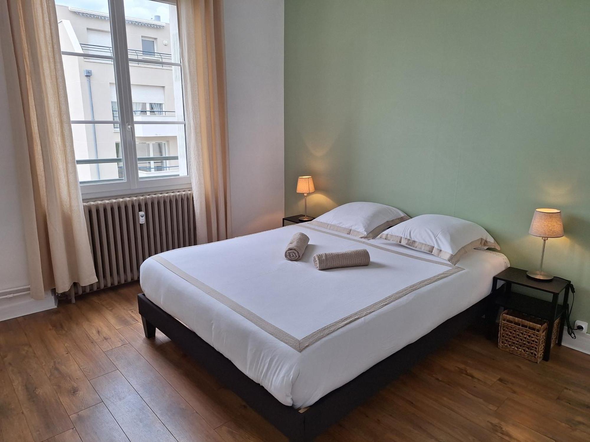 2 Appartements 6 Personnes Orleans Centre - Proche Gare Sncf Esterno foto
