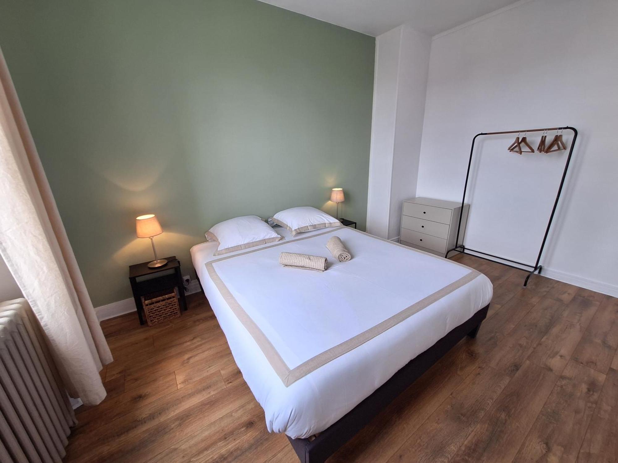 2 Appartements 6 Personnes Orleans Centre - Proche Gare Sncf Esterno foto