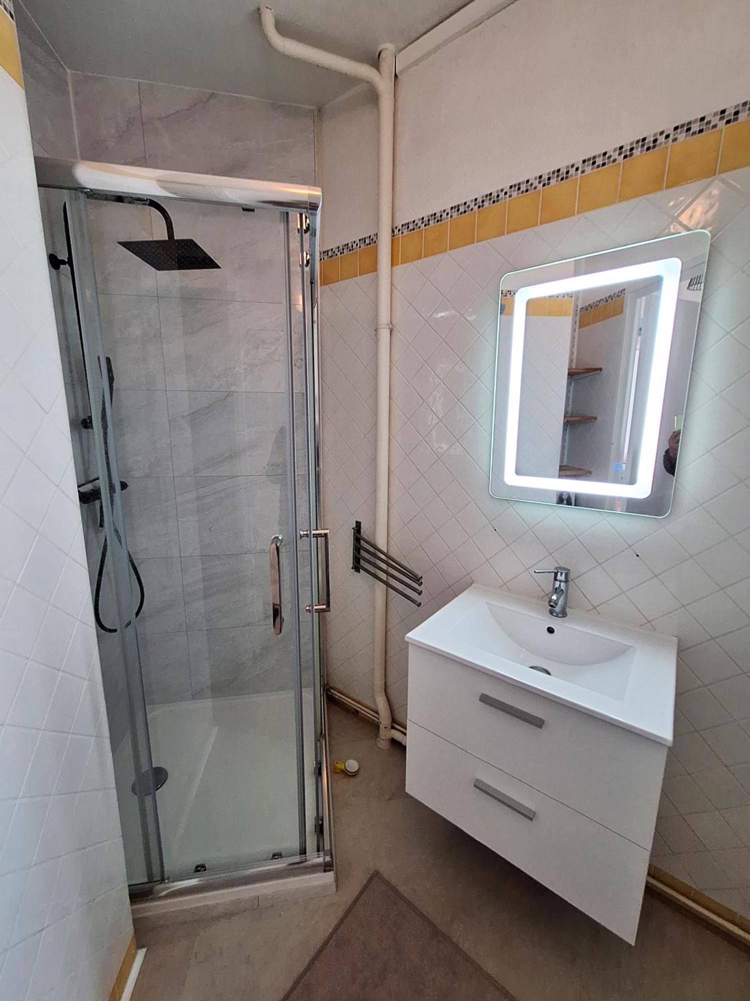 2 Appartements 6 Personnes Orleans Centre - Proche Gare Sncf Esterno foto