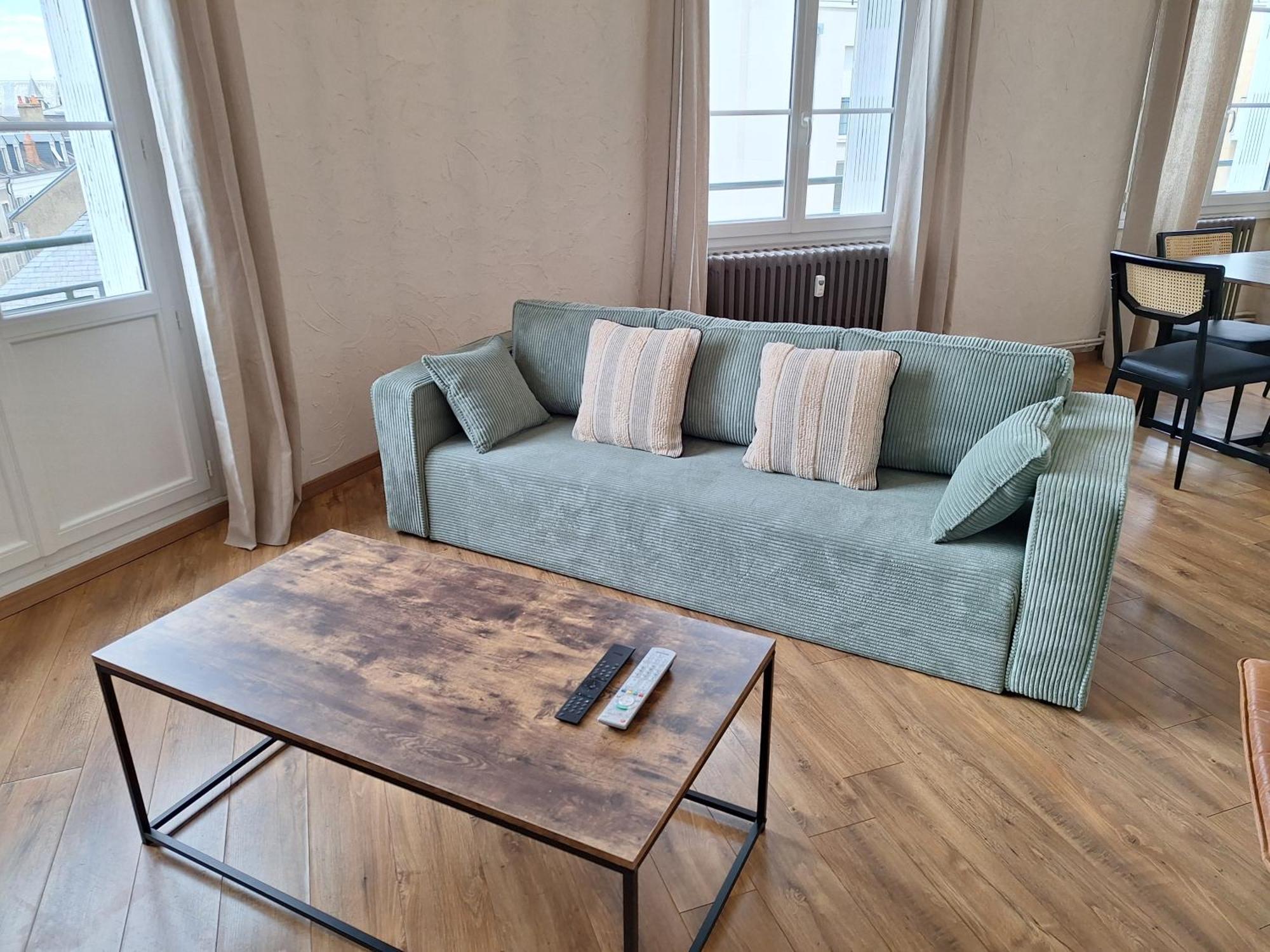2 Appartements 6 Personnes Orleans Centre - Proche Gare Sncf Esterno foto